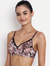 Load image into Gallery viewer, Abelino Medium Padded Non Wired Printed Bra