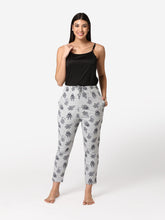 Load image into Gallery viewer, Abelino Women Printed Cotton Lounge Pant