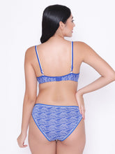 Load image into Gallery viewer, Lightly Padded Printed Lingerie Set