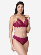 Load image into Gallery viewer, Heavily Padded Bridal Lace Lingerie Set