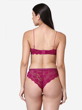 Load image into Gallery viewer, Heavily Padded Bridal Lace Lingerie Set
