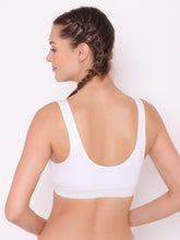 Load image into Gallery viewer, Non-Padded Full Coverage Teenager Bra in White
