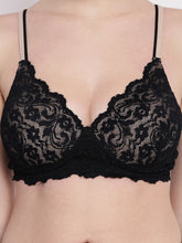 Load image into Gallery viewer, Heavily Padded Full Coverage Non Wired Bra in Black
